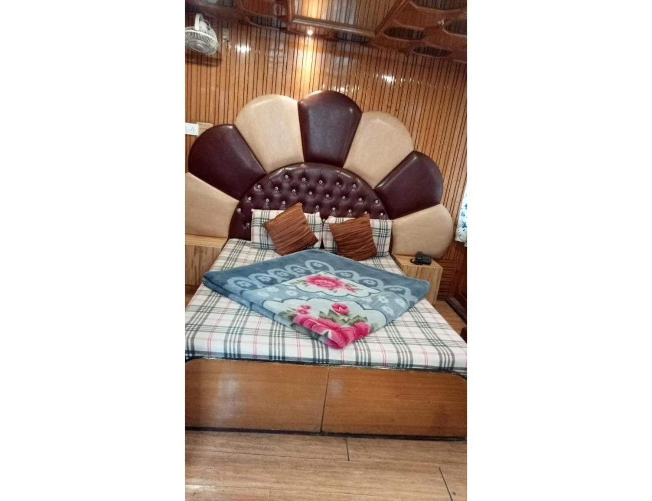 Hotel Doegar, Shimla Buitenkant foto